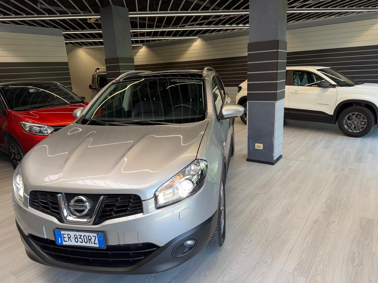 Nissan Qashqai 2.0 dCi DPF 4WD aut. Tekna 100.000KM UNICOPROPR