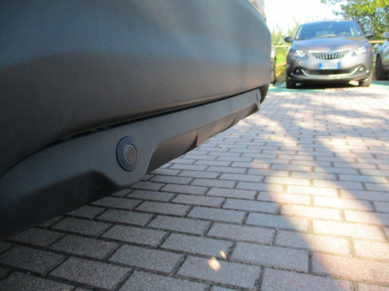 Nissan Qashqai 1.5 dci 360 110cv E6 TETTO/360/Frenata