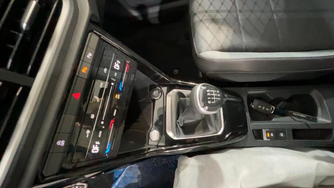 Volkswagen T-Roc 1.0 TSI R-Line Plus
