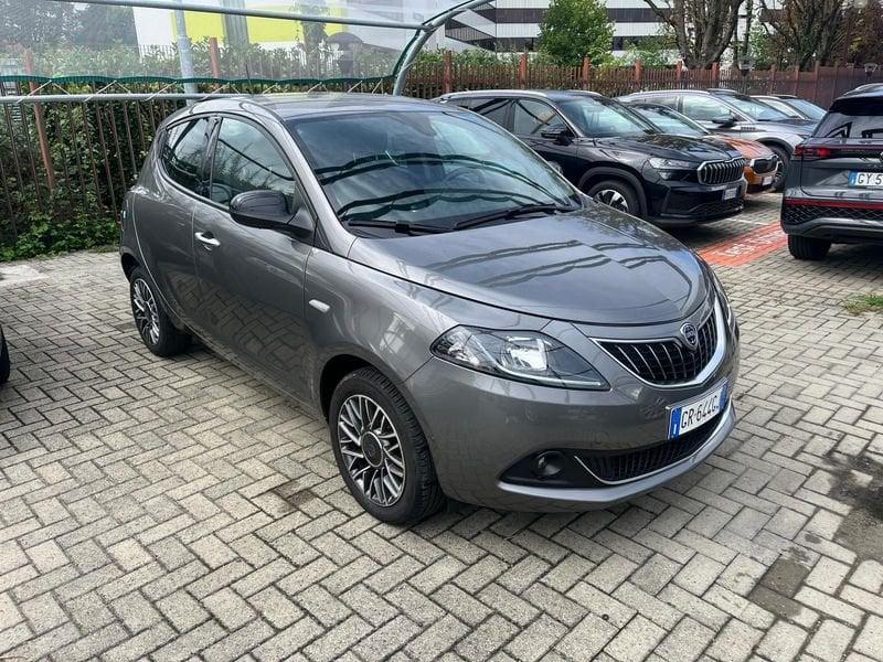 Lancia Ypsilon Ypsilon 1.0 FireFly 5 porte S&S Hybrid Gold Plus