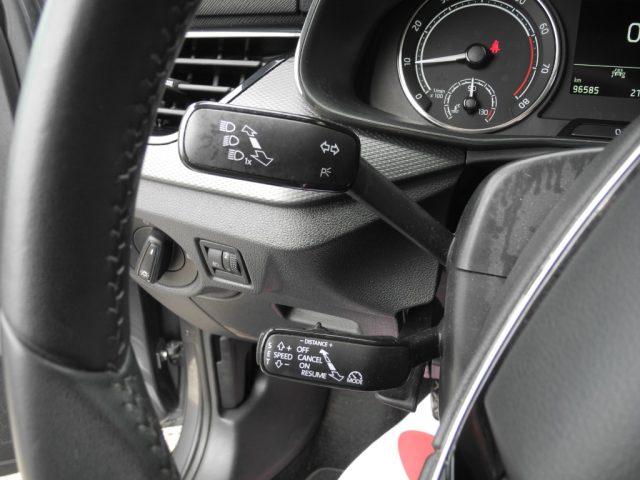 SKODA Kamiq 1.0 TSI 110cv Ambition -OK NEOPATENTATI-DA VETRINA