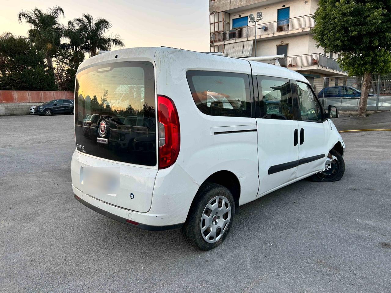 Fiat Doblo 1.6 MJT 120CV Maxi N1 - 2019 Incidentato