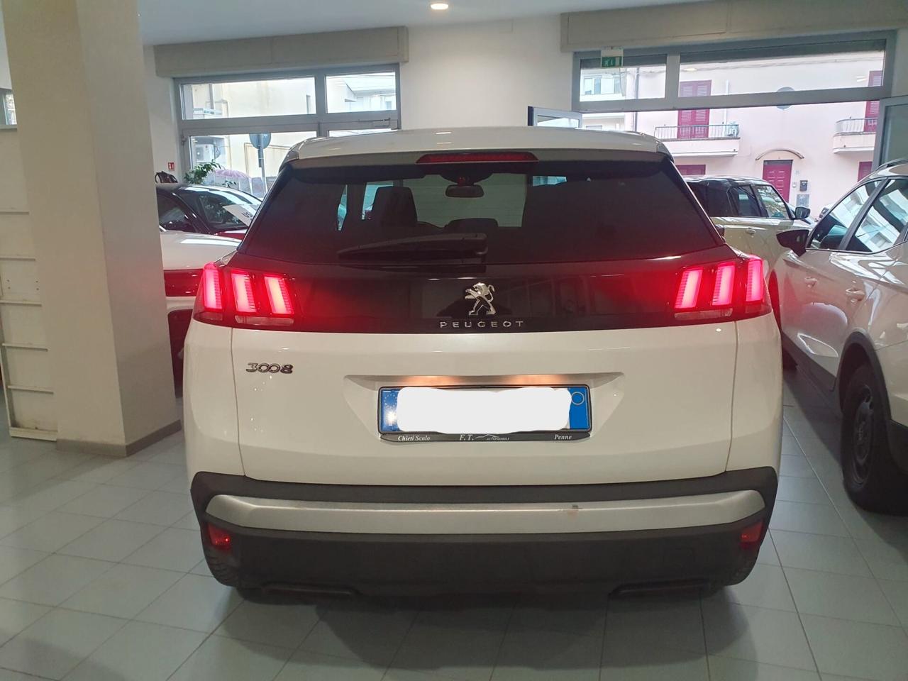 Peugeot 3008 BlueHDi 120 S&S Allure