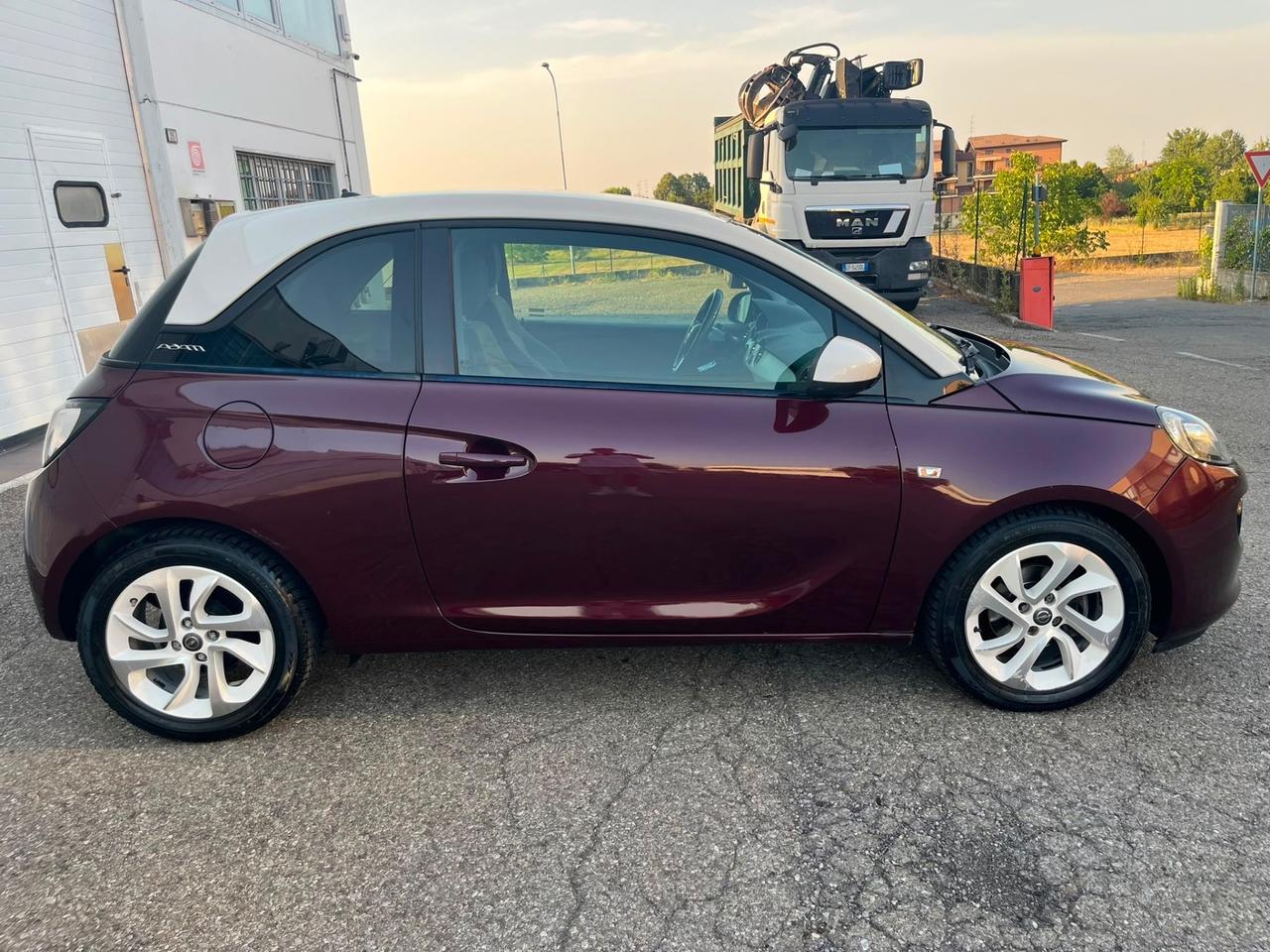 Opel Adam 1.4GPL 2016 101.000km per neopatentati