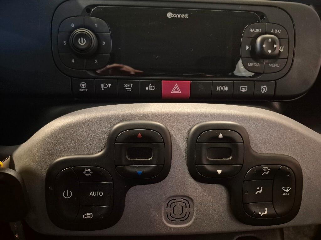 Fiat Panda 1.0 FireFly S&S Hybrid City Cross