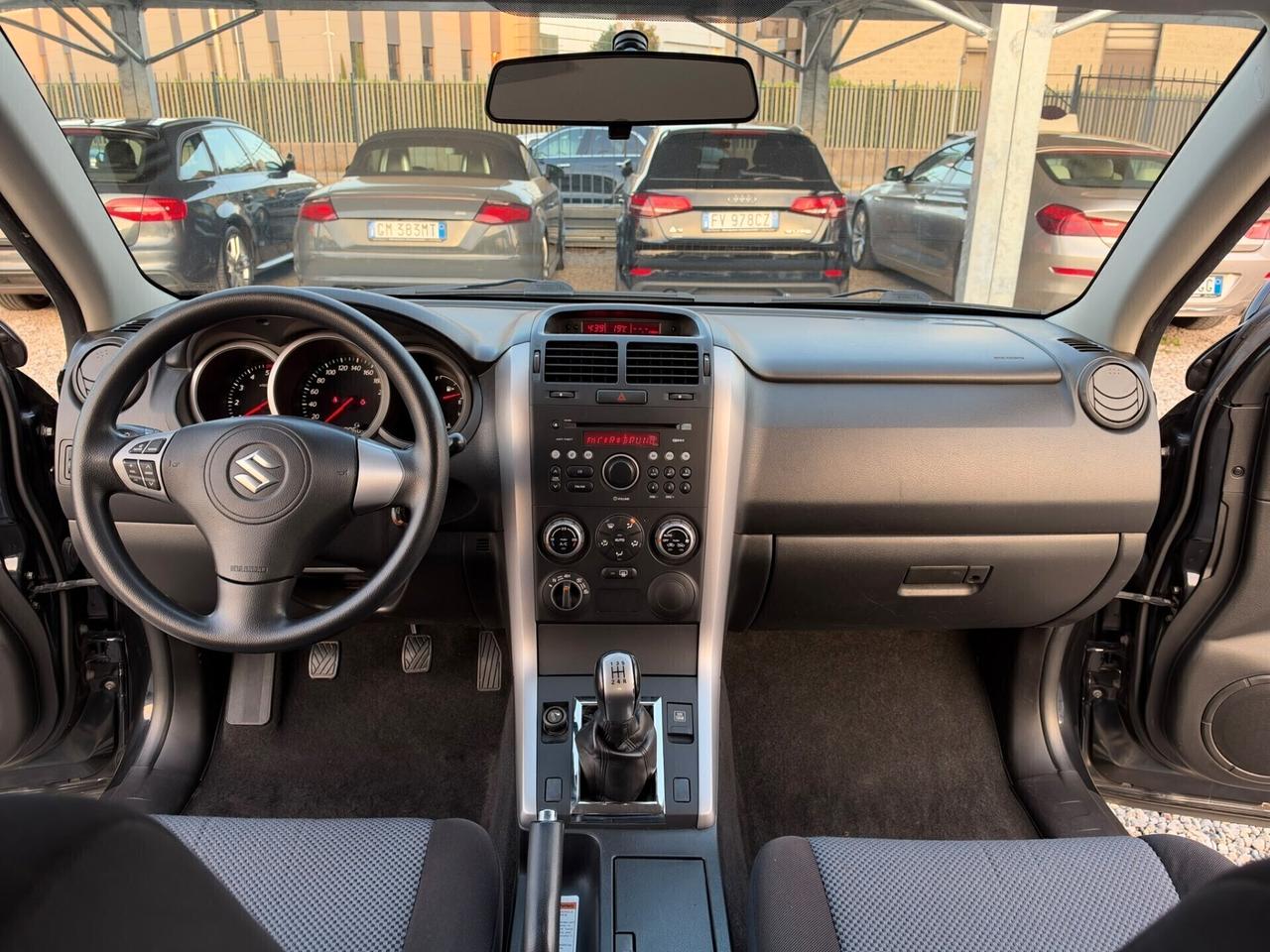 Suzuki Grand Vitara 1.9 DDiS 3 porte OK NEOPATENTATI