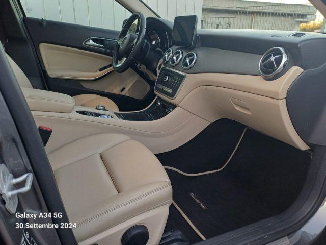 MERCEDES-BENZ GLA 200 d Automatic Business Extra