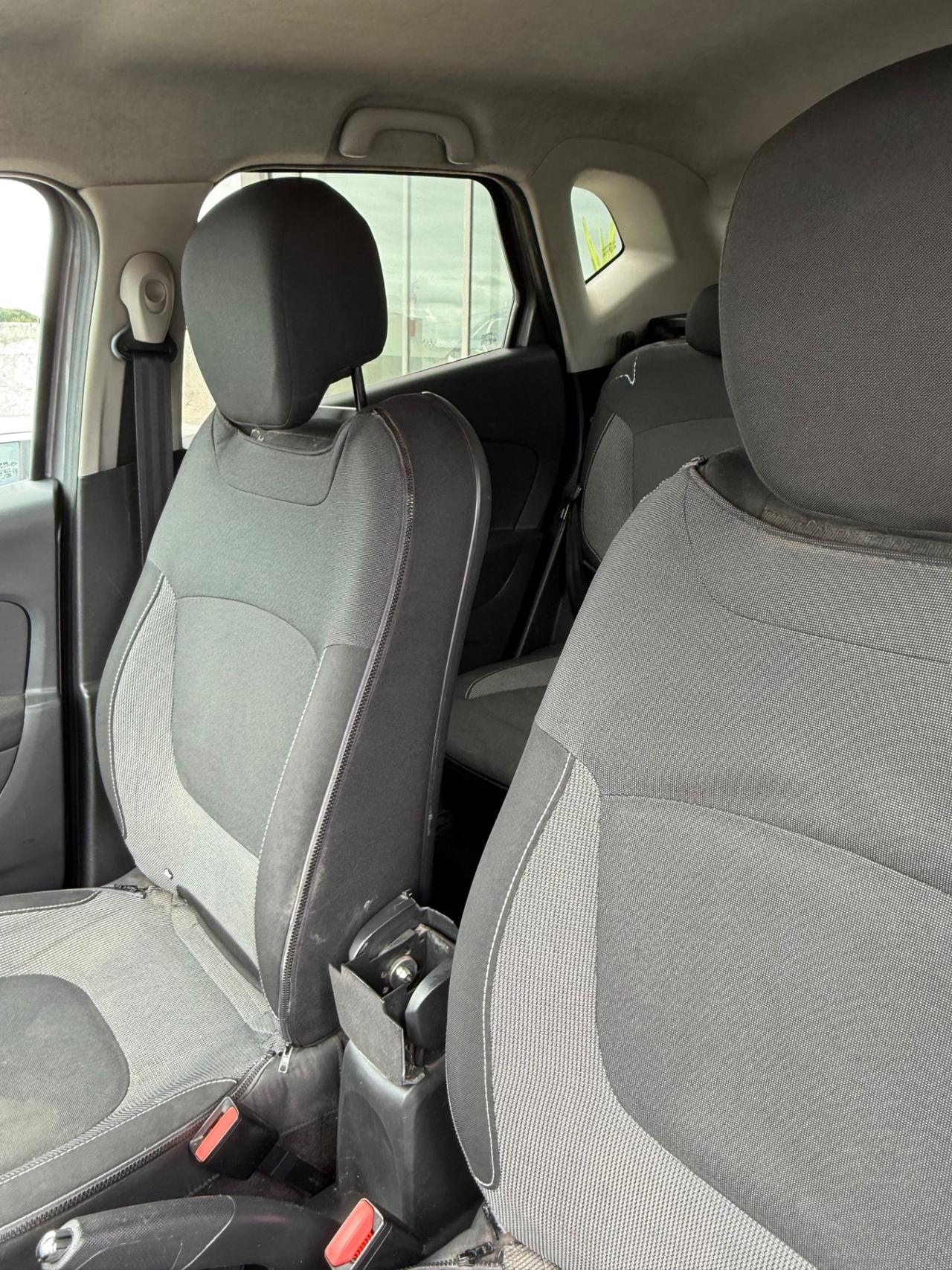 Renault Captur 1.5 dCi 8V 90 CV motore revisionato