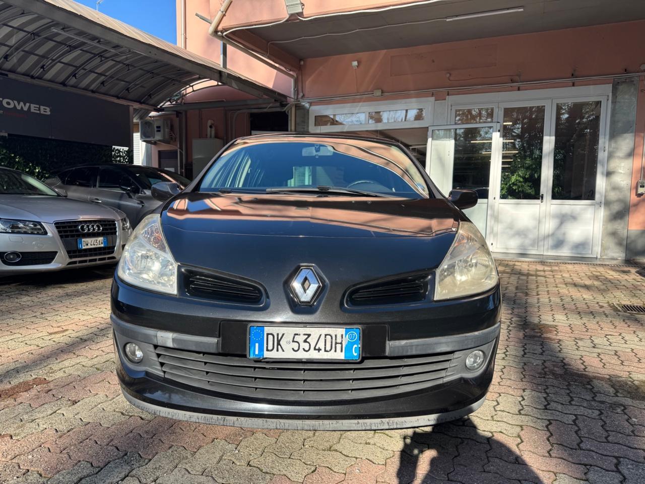 Renault Clio Storia 1.2 5 porte * NEOPATENTATI *