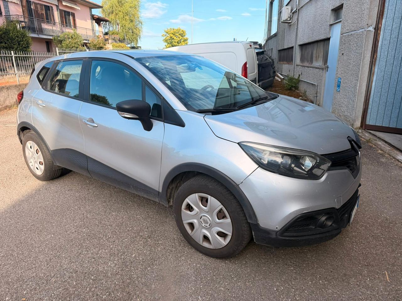 RENAULT CAPTUR IN ARRIVO