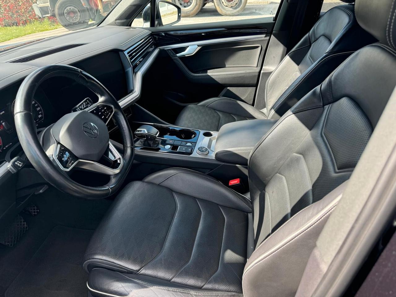 Volkswagen Touareg 3.0 V6 TDI 286 CV SCR Atmosphere