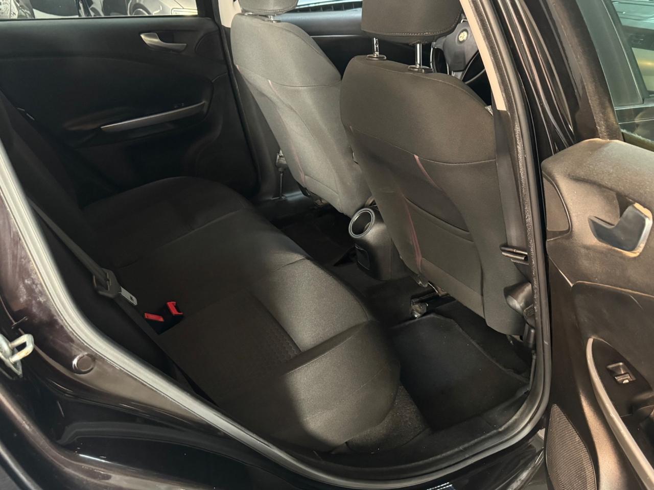 Alfa Romeo Giulietta 1.6 JTDm-2 105 CV Distinctive