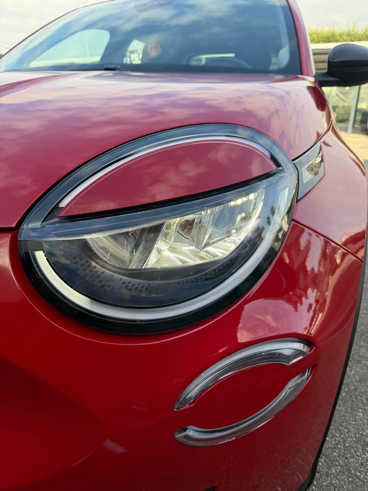 Fiat 600 Hybrid 100 CV DCT MHEV La Prima