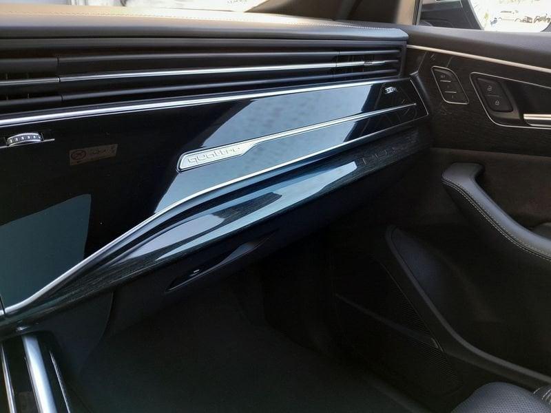 Audi RS Q8 RS Q8 IVA ESPOSTA CARBOCERAMICA