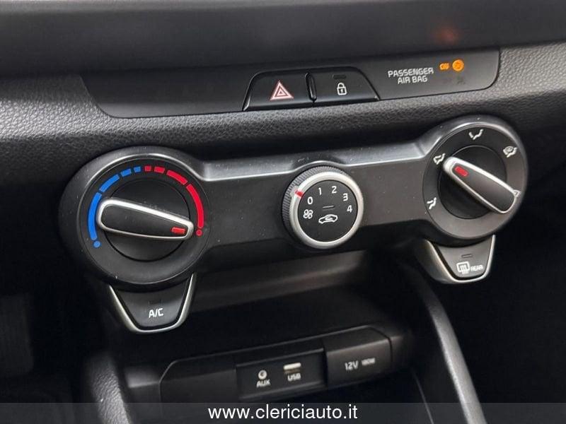 KIA Stonic 1.4 MPI 100 CV Style