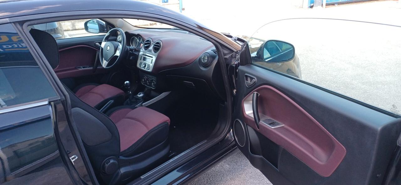 Alfa Romeo MiTo 1.4 105 CV M.air S&S Distinctive Sport Pack