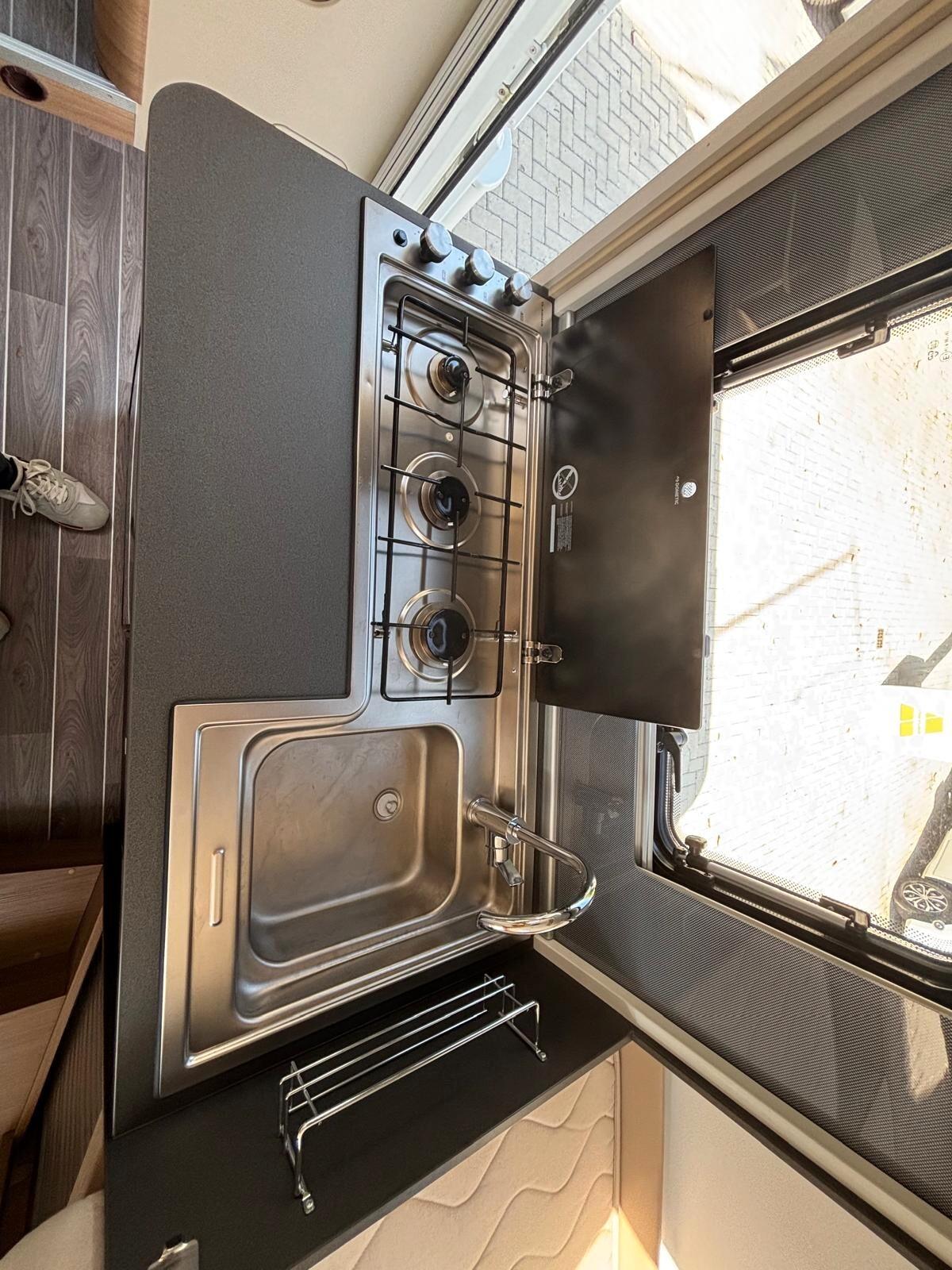 Adria Compact Sl camper