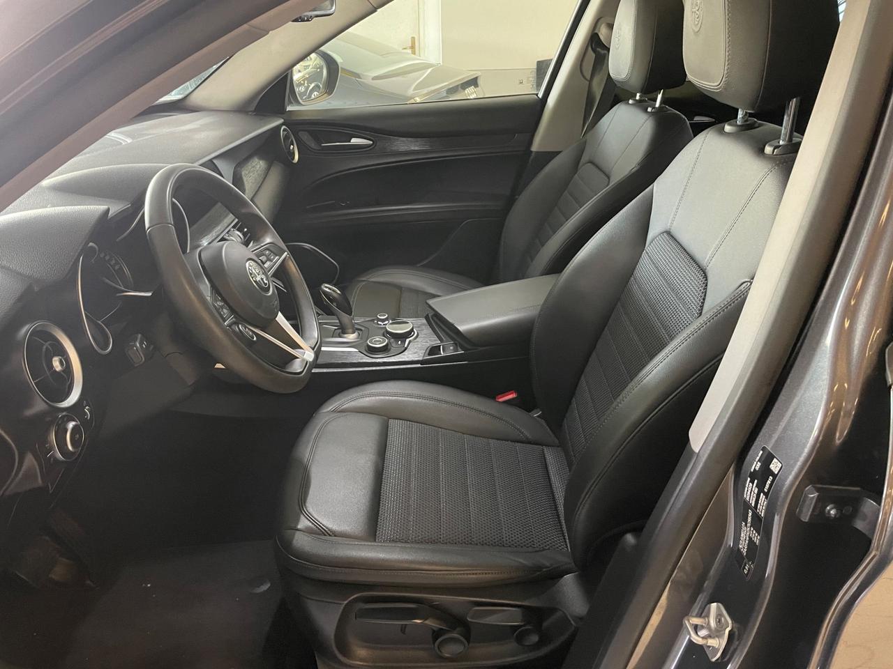 Alfa Romeo Stelvio 2.2 t Executive Q4 210cv auto Tetto