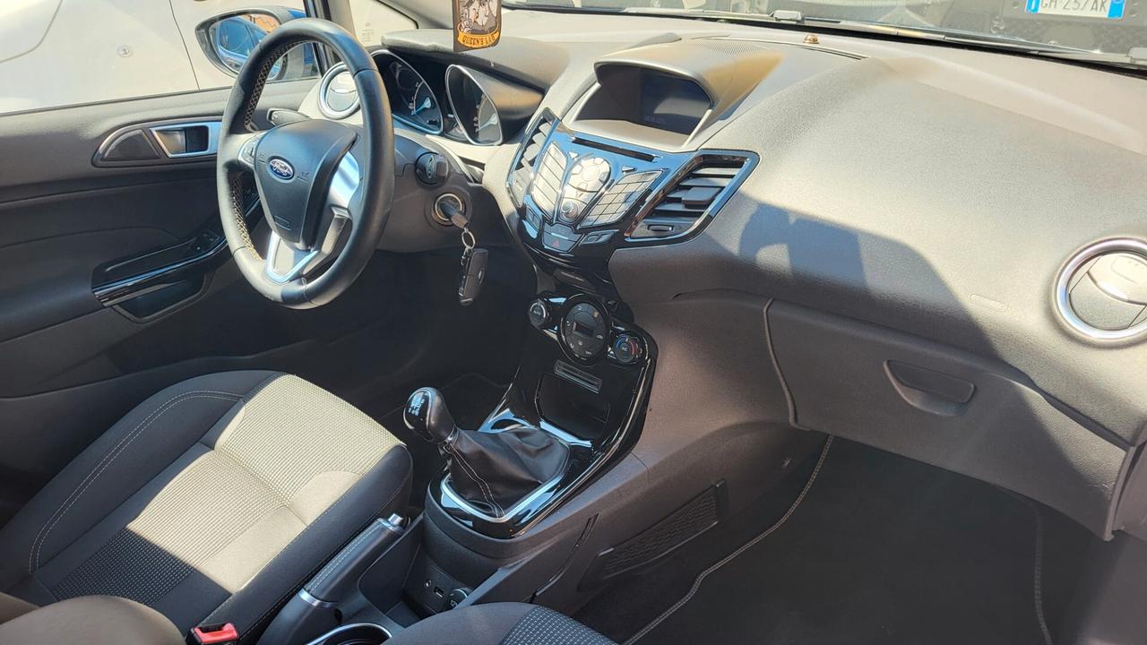 Ford Fiesta 1.0 80CV 5 porte Titanium