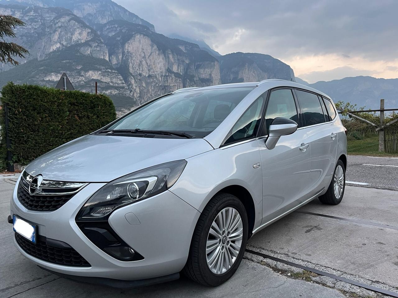 Opel Zafira Tourer 1.4 T 120CV gancio