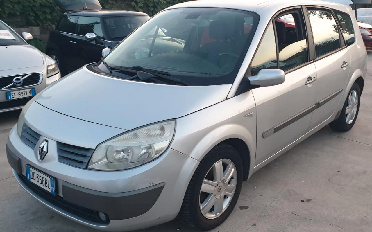 Renault Grand Scenic 1.9 dCi/130CV 7 POSTI