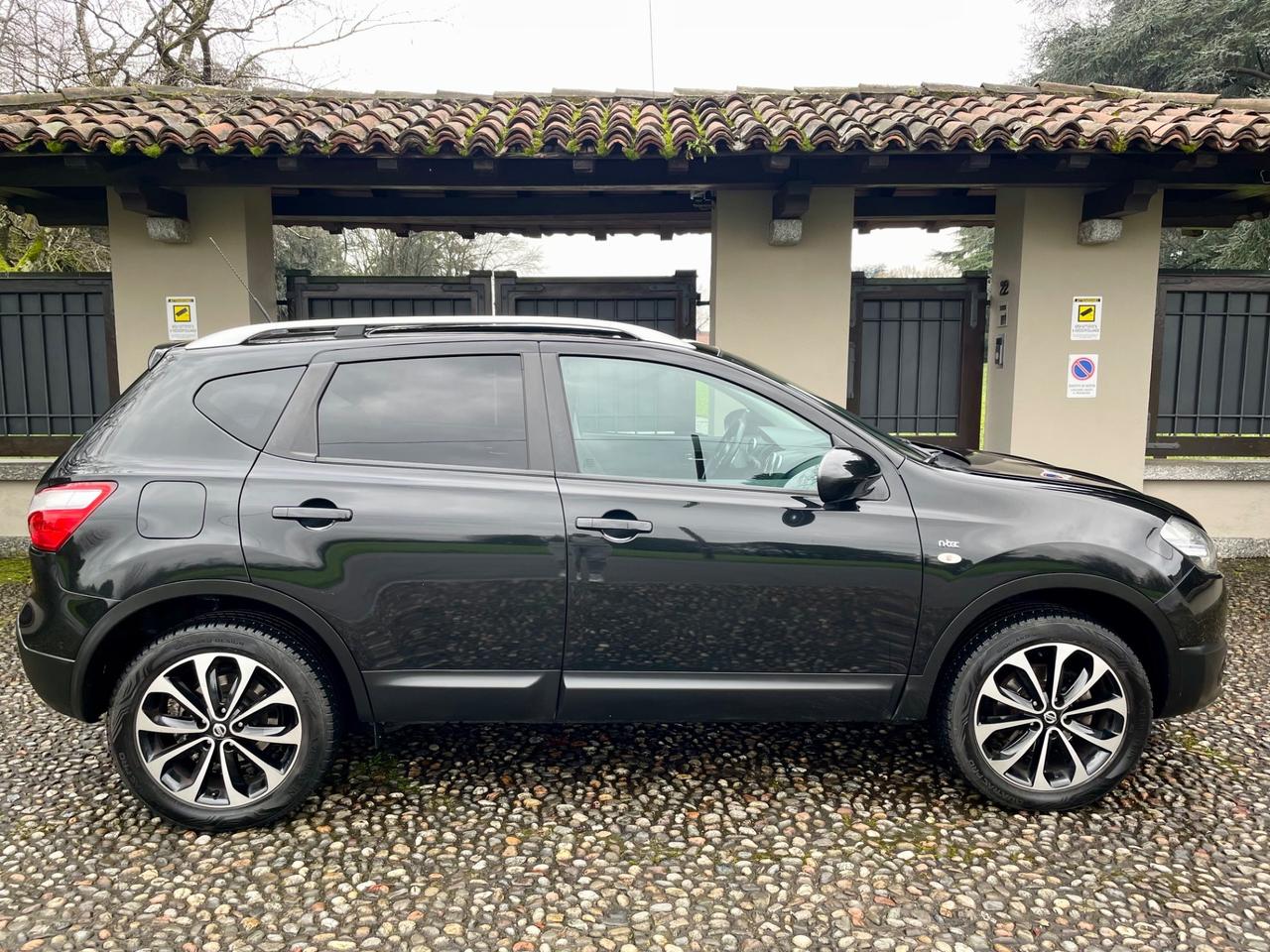 Nissan Qashqai 2.0 4x4 *UNICO PROPRIETARIO*