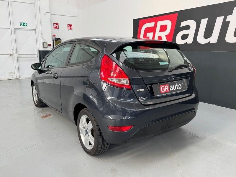Ford Fiesta Fiesta 3p 1.4 tdci Titanium