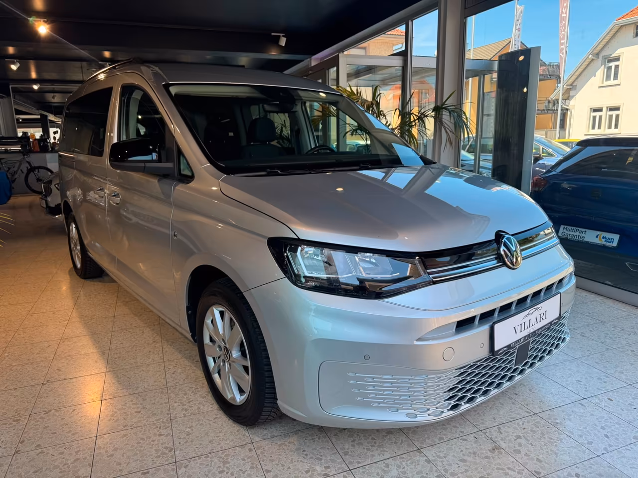 Volkswagen Caddy 2.0 TDI 122 CV DSG Style Maxi 7 posti