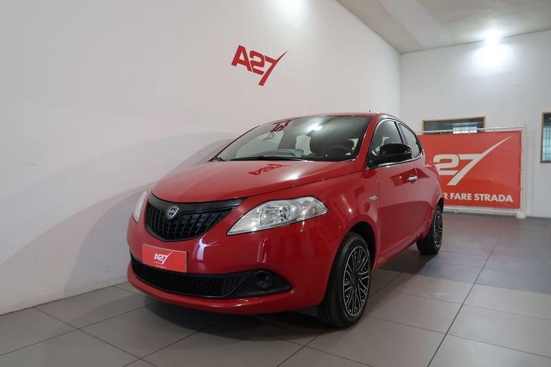 Lancia Ypsilon Ypsilon 1.0 firefly hybrid ORO s&s 70cv 5p.ti