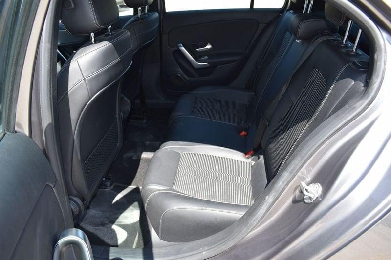 Mercedes-Benz Classe A A 180 d Automatic Sport