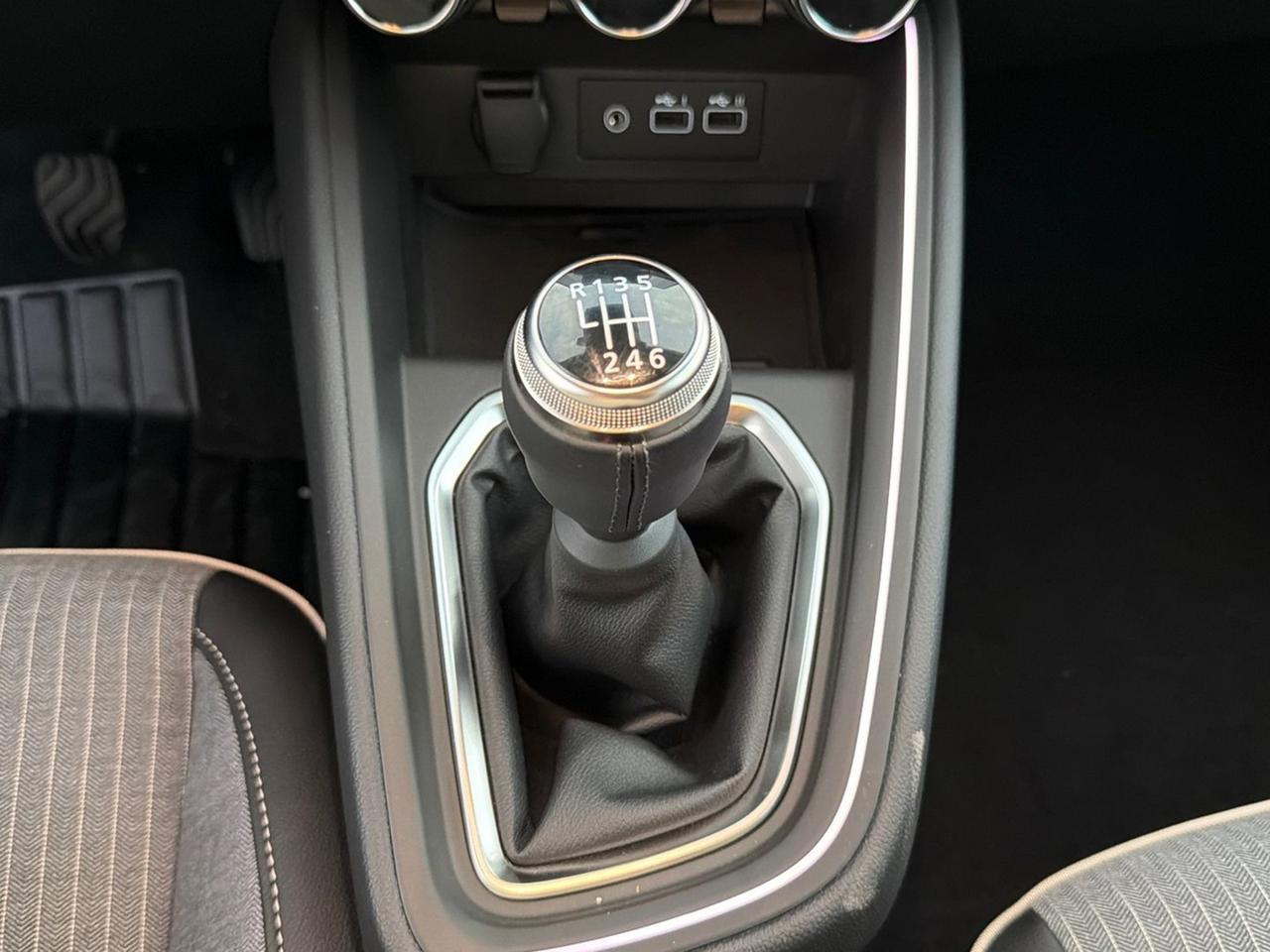 Renault Clio 1.0 tce techno 90cv