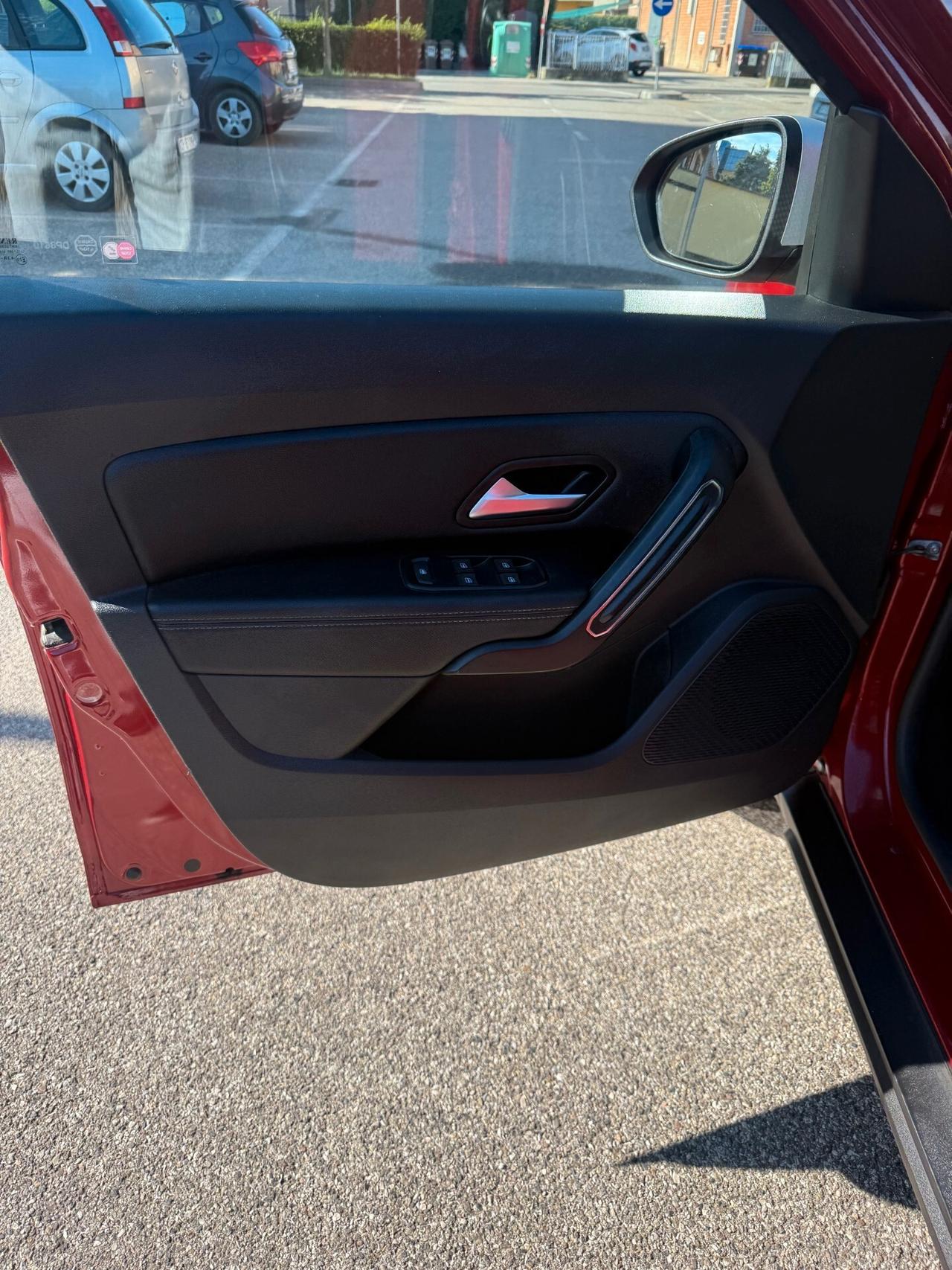 Dacia Duster 1.0 tce Gpl - NAV. - 12 MESI DI GARANZIA -