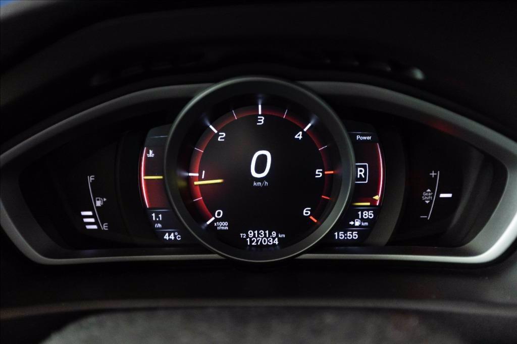 VOLVO V40 2.0 d2 Business Plus my19 del 2018