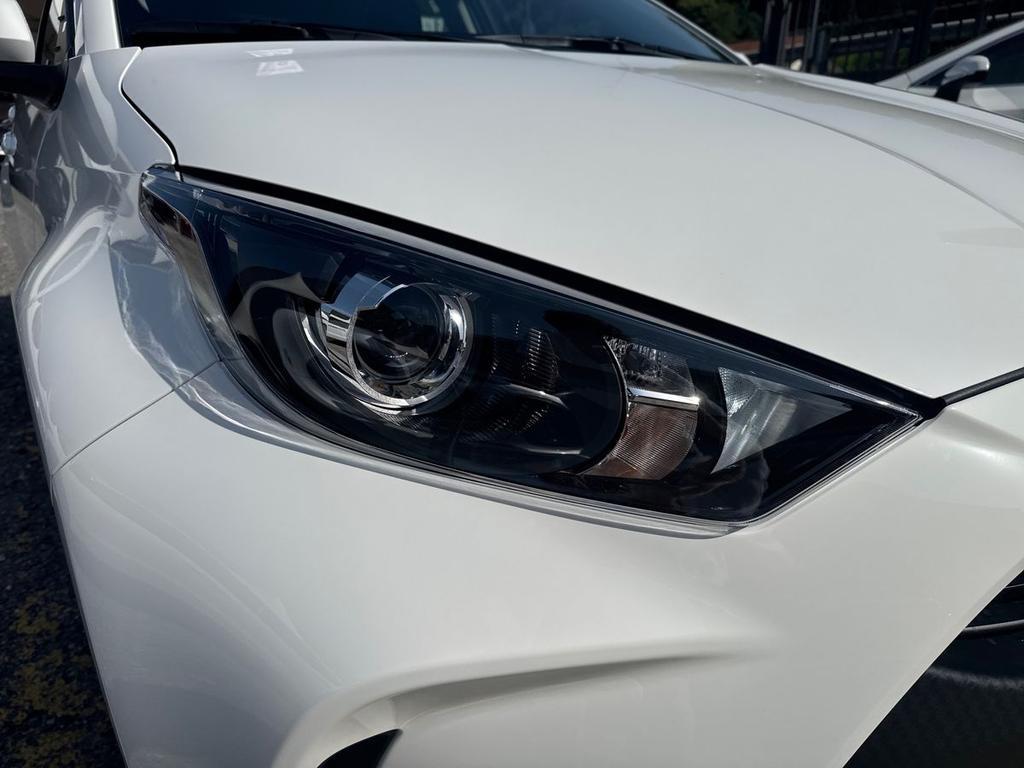Toyota Yaris 1.5h 115 Yaris