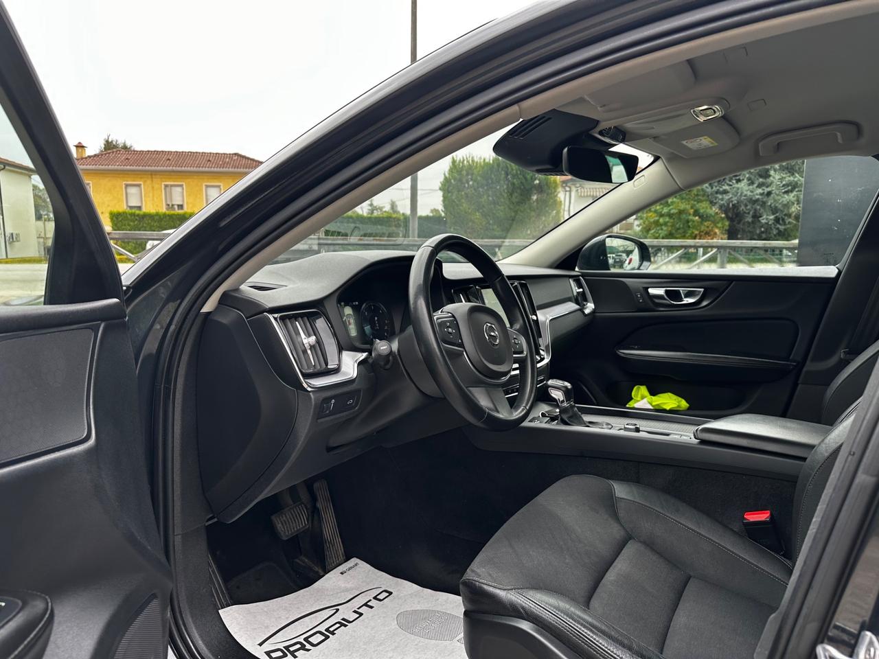 Volvo V60 D3 Geartronic R-design