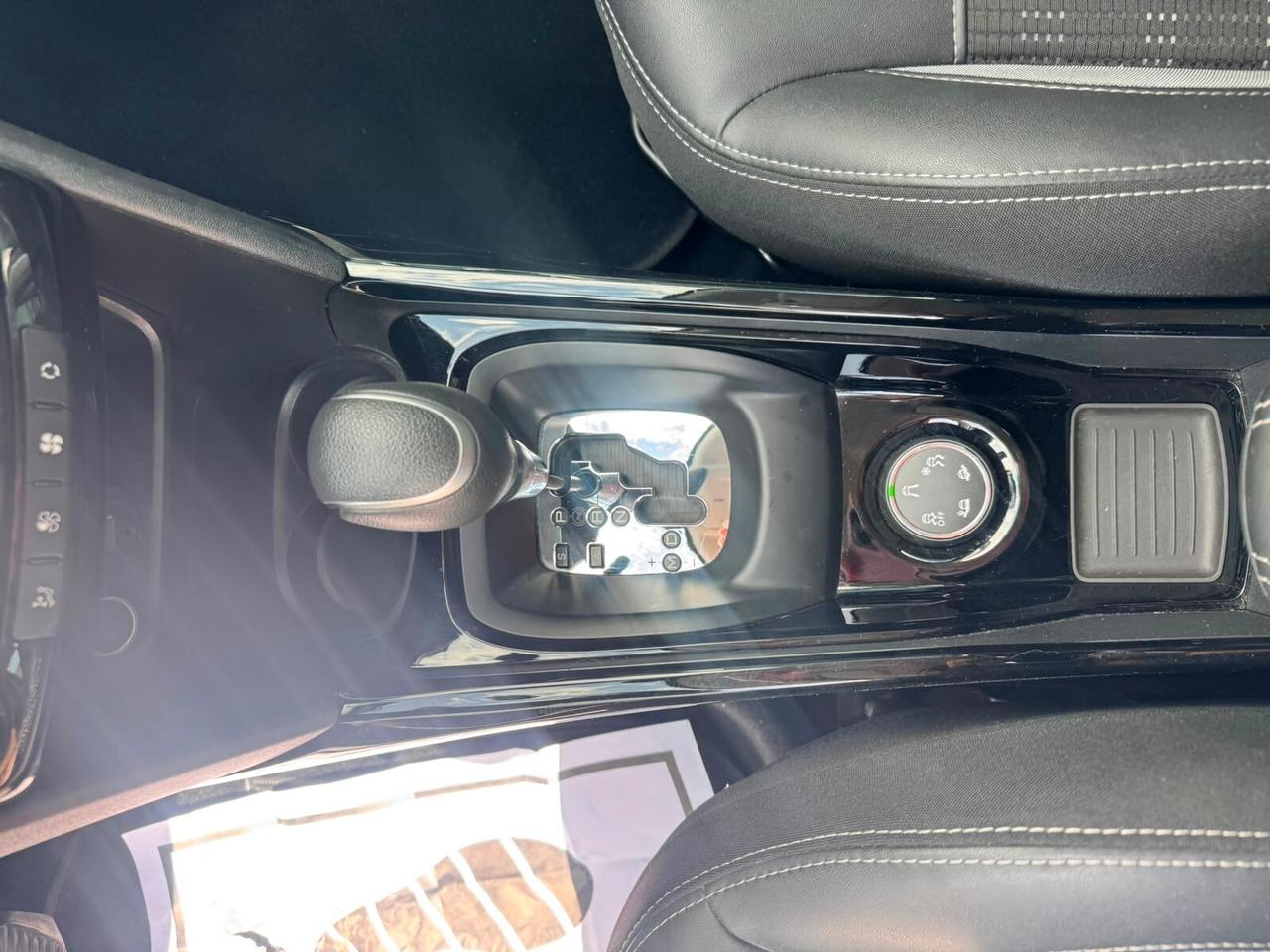 Peugeot 2008 PureTech Turbo 110 EAT6 S&S Allure