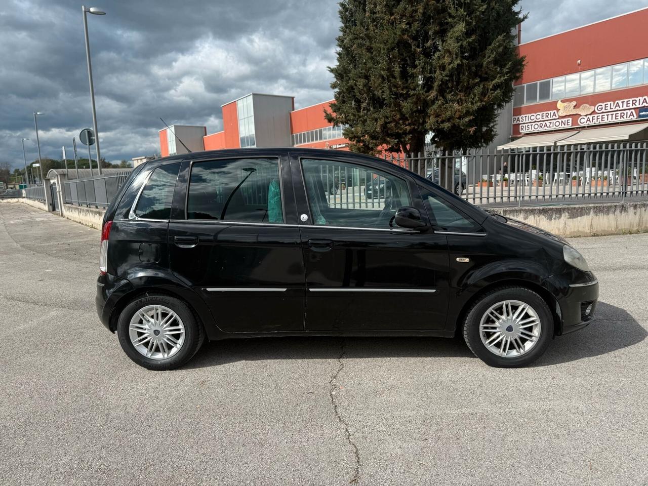 LANCIA MUSA 1.4 GPL 2009 12 MESI DI GARANZIA