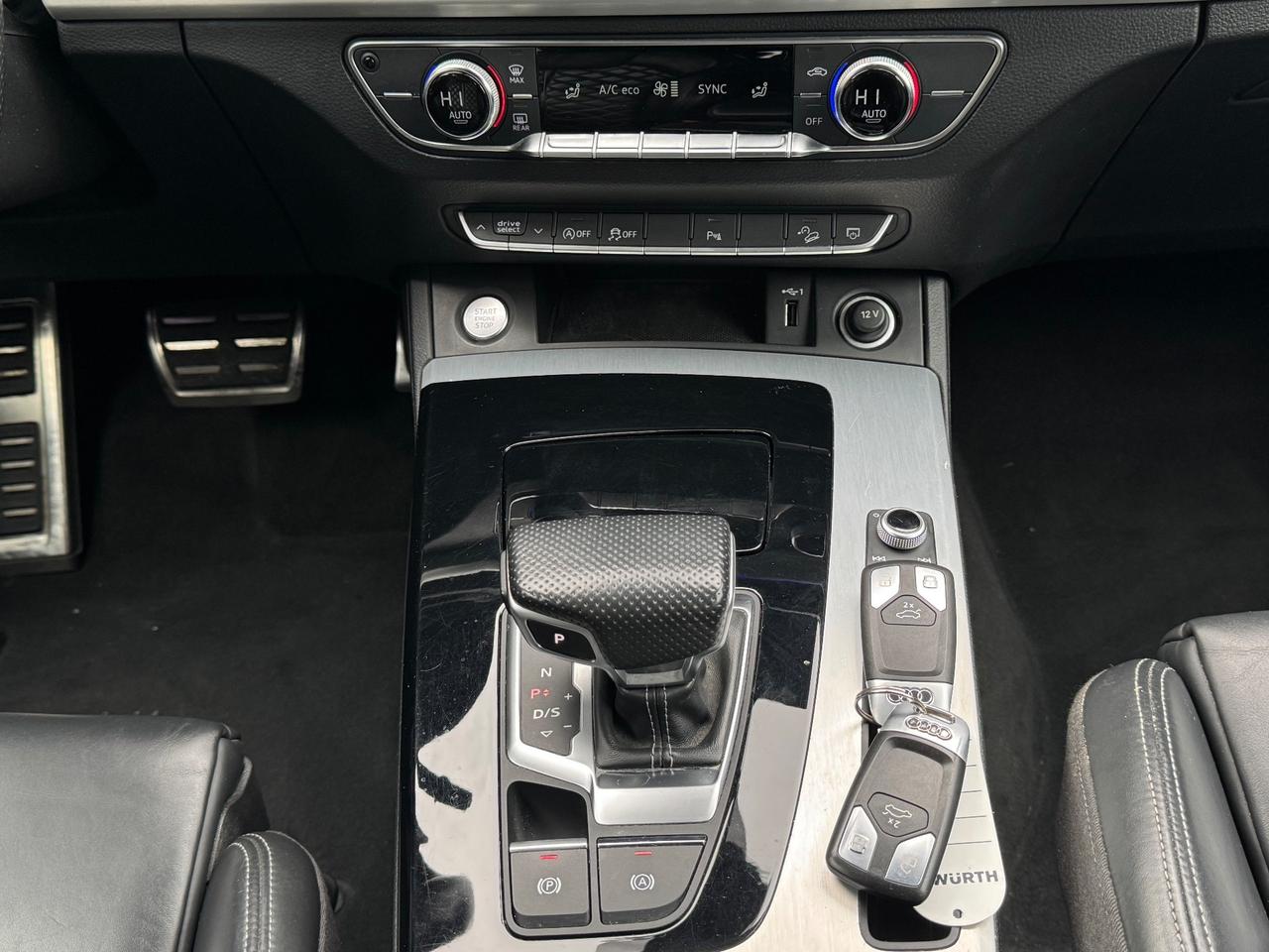 Audi Q5 TDI 204 CV S-line QUATTRO