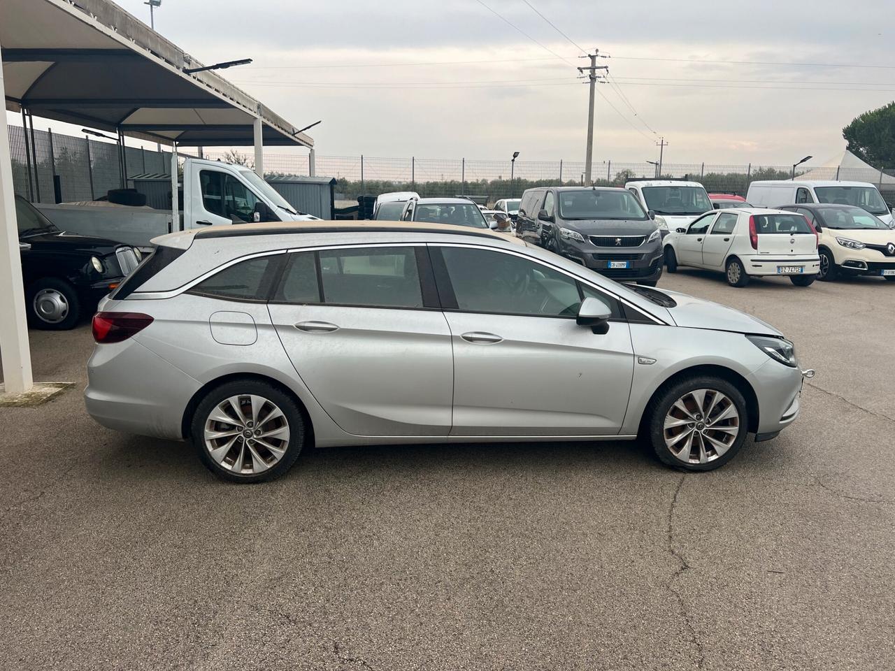 Opel Astra 1.6 CDTi 136CV aut. Sports Tourer Innovation