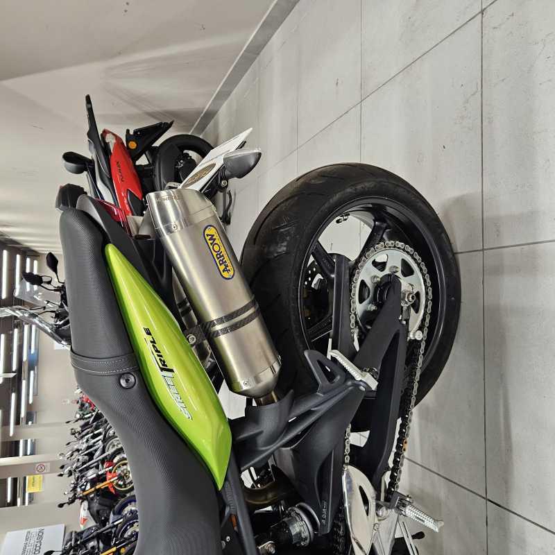 Triumph Street Triple - 2008
