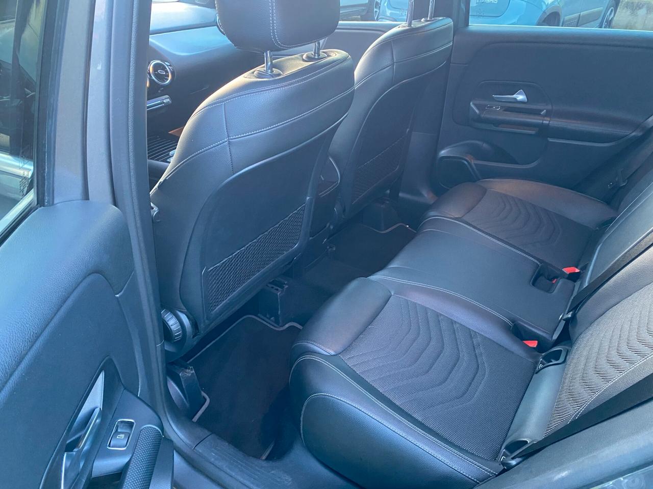 MERCEDES - Classe B - B 180 d Automatic - NEOPATENTATI - FINANZIABILE - PERMUTE