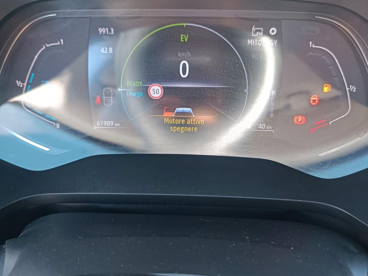 Renault Captur Full Hybrid E-Tech 145 CV Zen