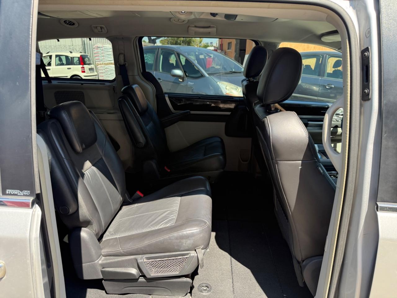 Chrysler Voyager Grand Voyager 2.8 CRD DPF LX