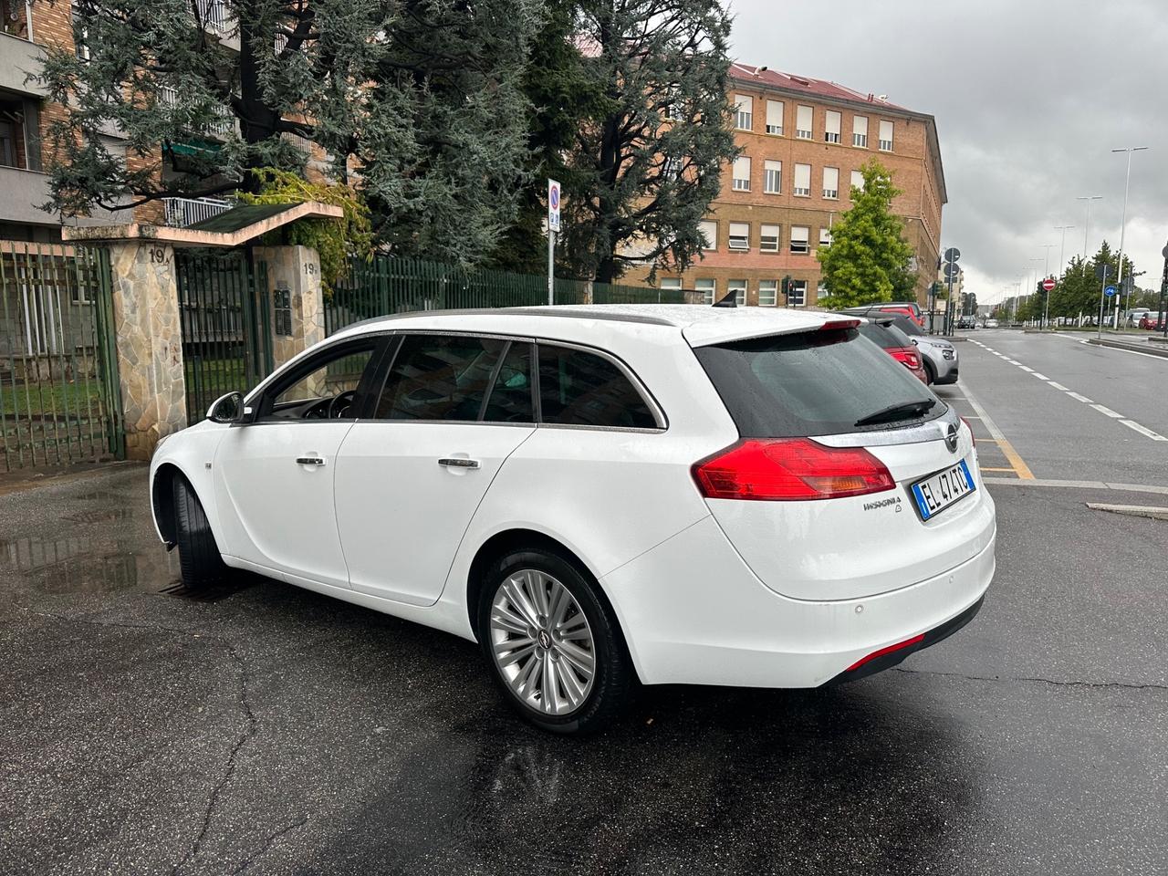 Opel Insignia 2.0 CDTI Sports Tourer Cosmo super full