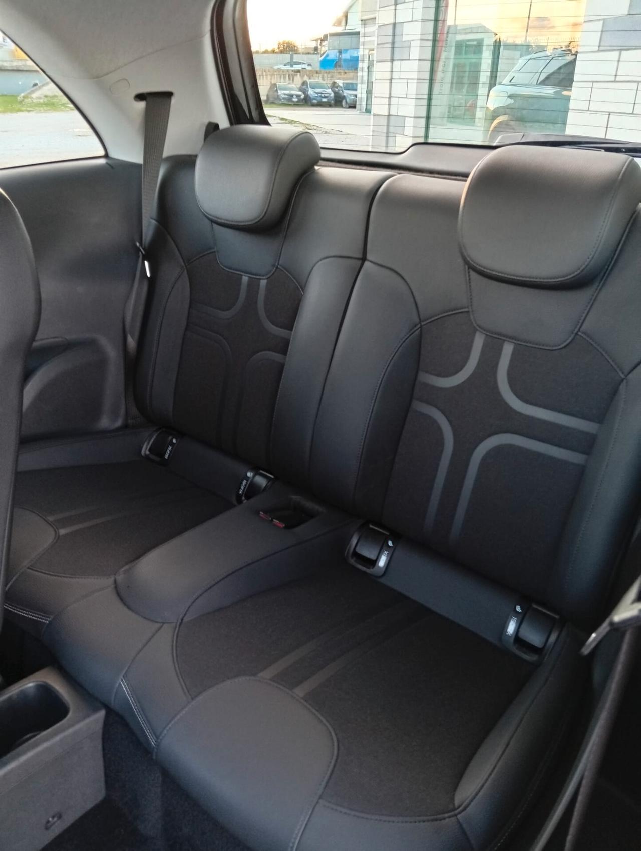 Opel Adam 1.2 70 CV Slam