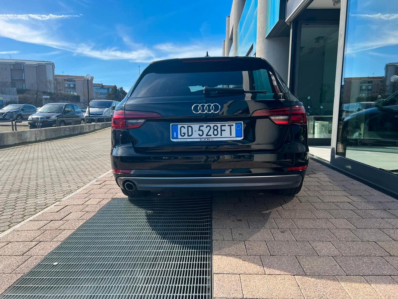 Audi A4 Avant 2.0 TDI 150 CV ultra Sport