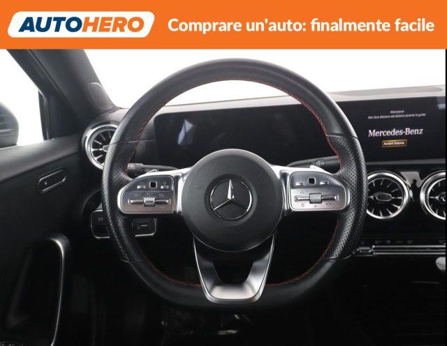 MERCEDES-BENZ A 180 d Automatic Premium