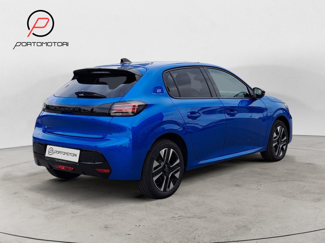 PEUGEOT e-208 ALLURE - Motore Elettrico 136cv (100kW)