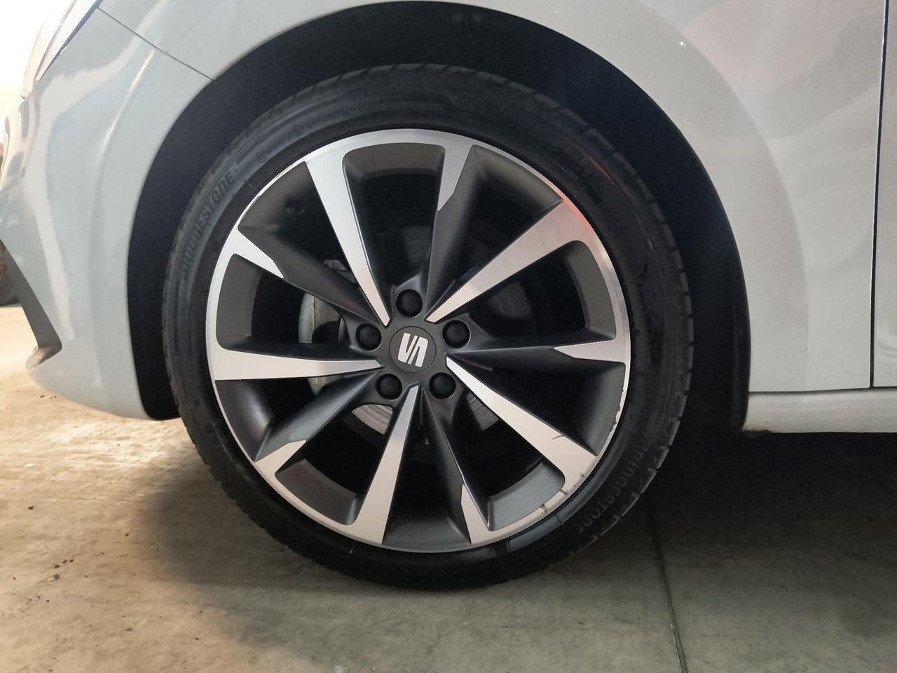 SEAT Leon IV 2020 - Leon 2.0 tdi FR 115cv
