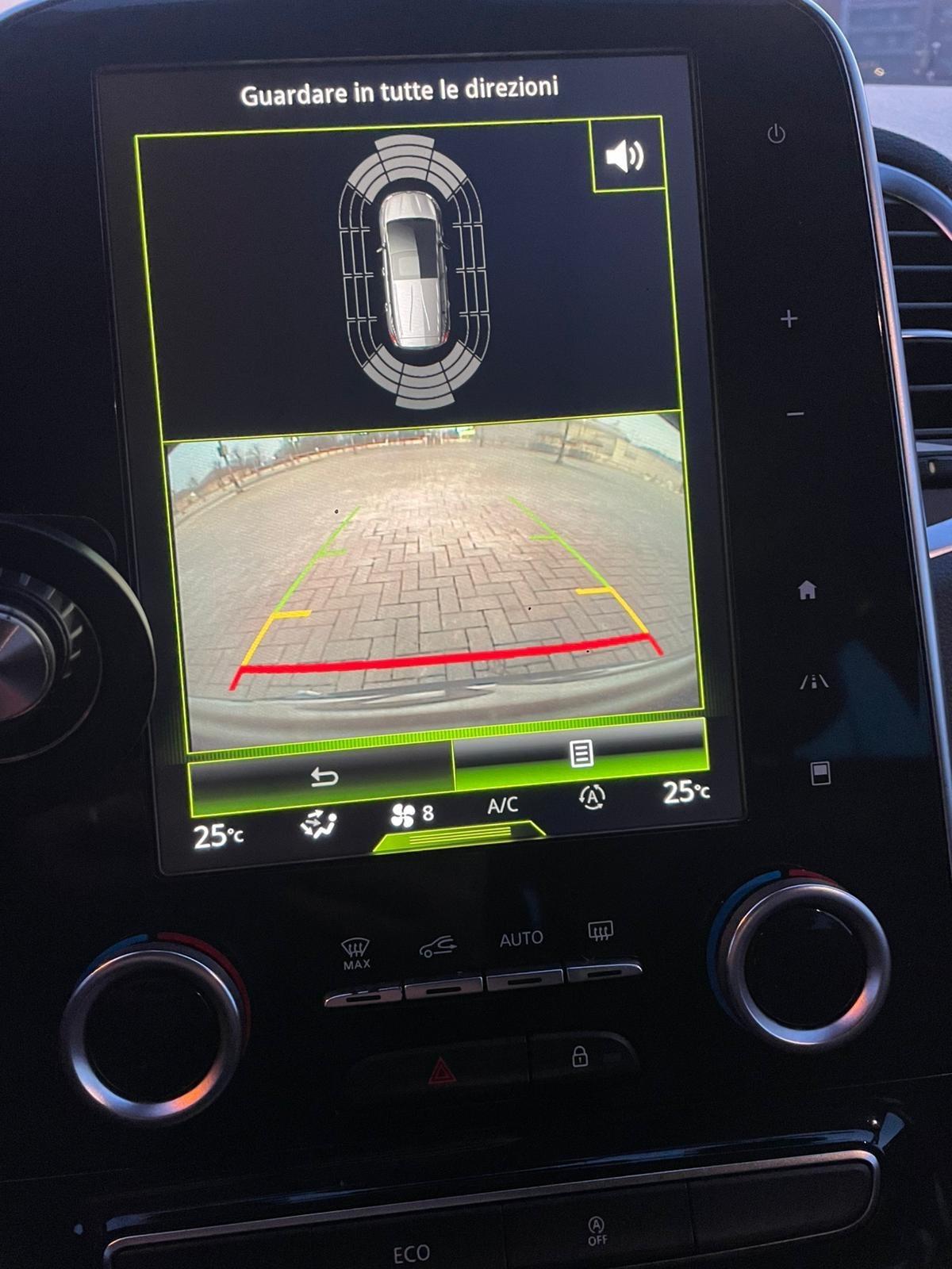 Renault Espace dCi 160CV EDC Energy Initiale Paris 4Control